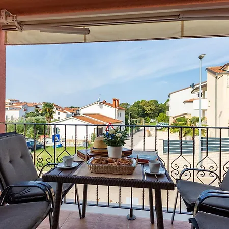 Schoene Nr1 Apartamento Funtana