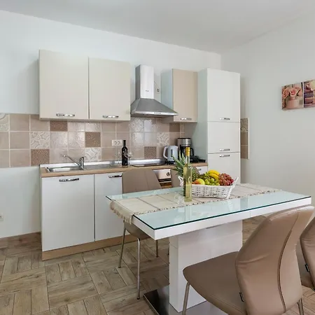 Schoene Nr,1 Apartment